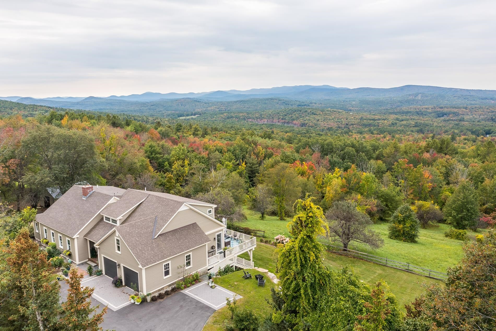 276 Kearsarge Mountain Road  Wilmot NH 03287 photo