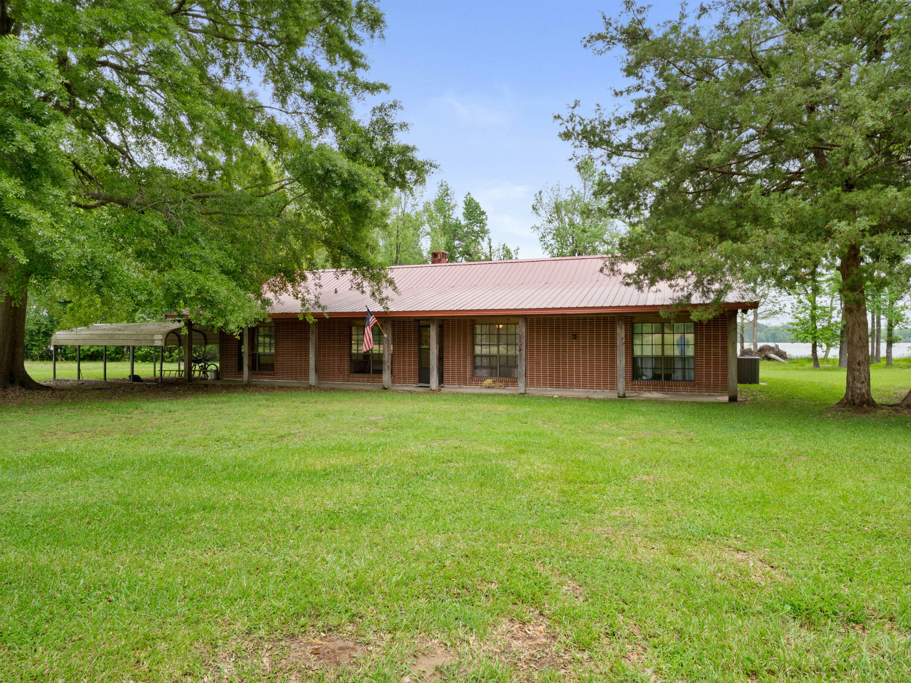 Property Photo:  187 Mill Road  LA 71403 