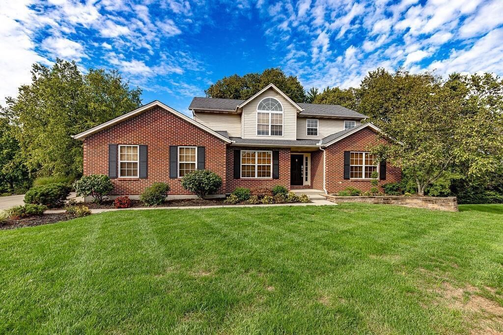 Property Photo:  5747 Shady Meadows Dr  OH 45011 