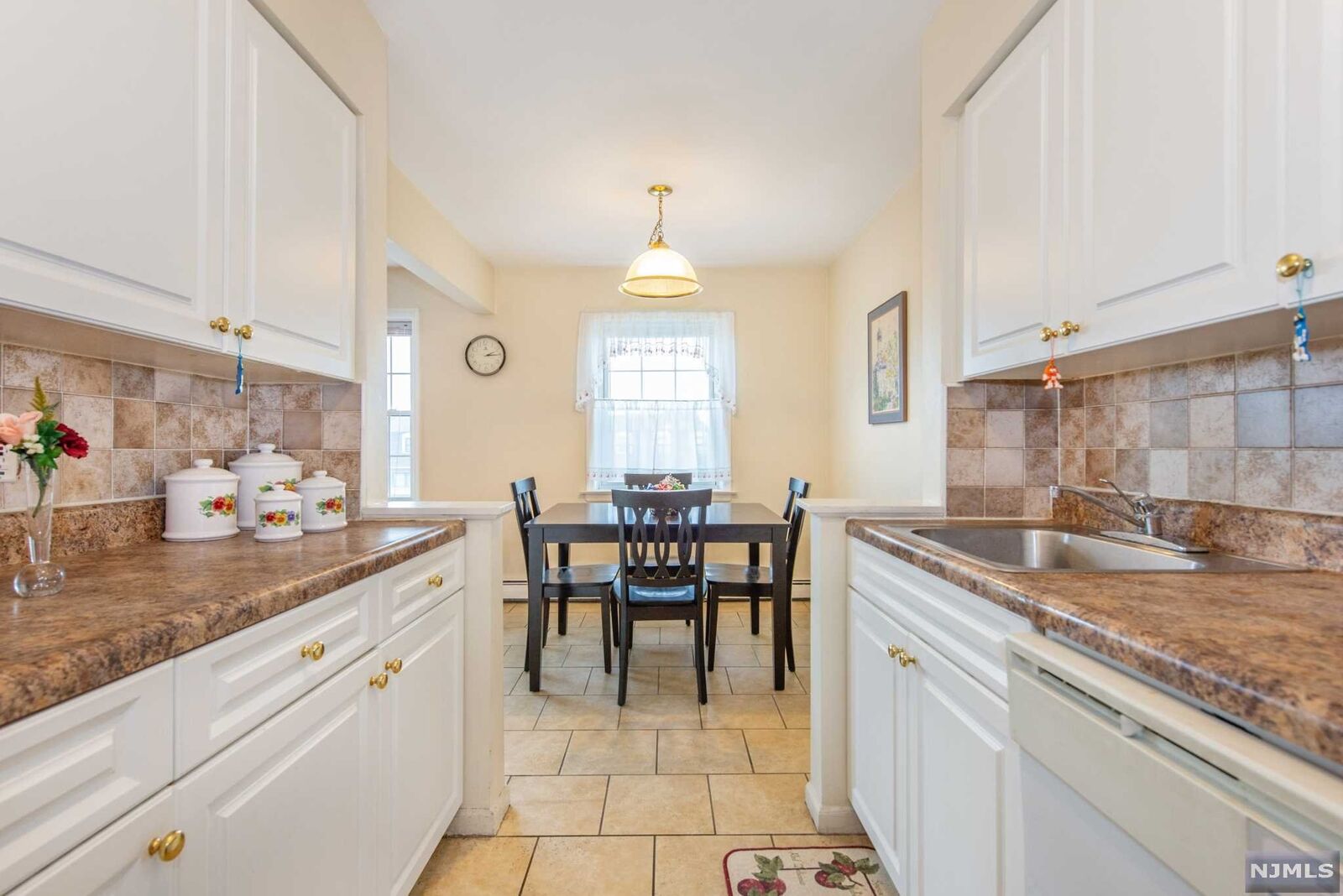 Property Photo: 605 Grove Street H4 NJ 07013