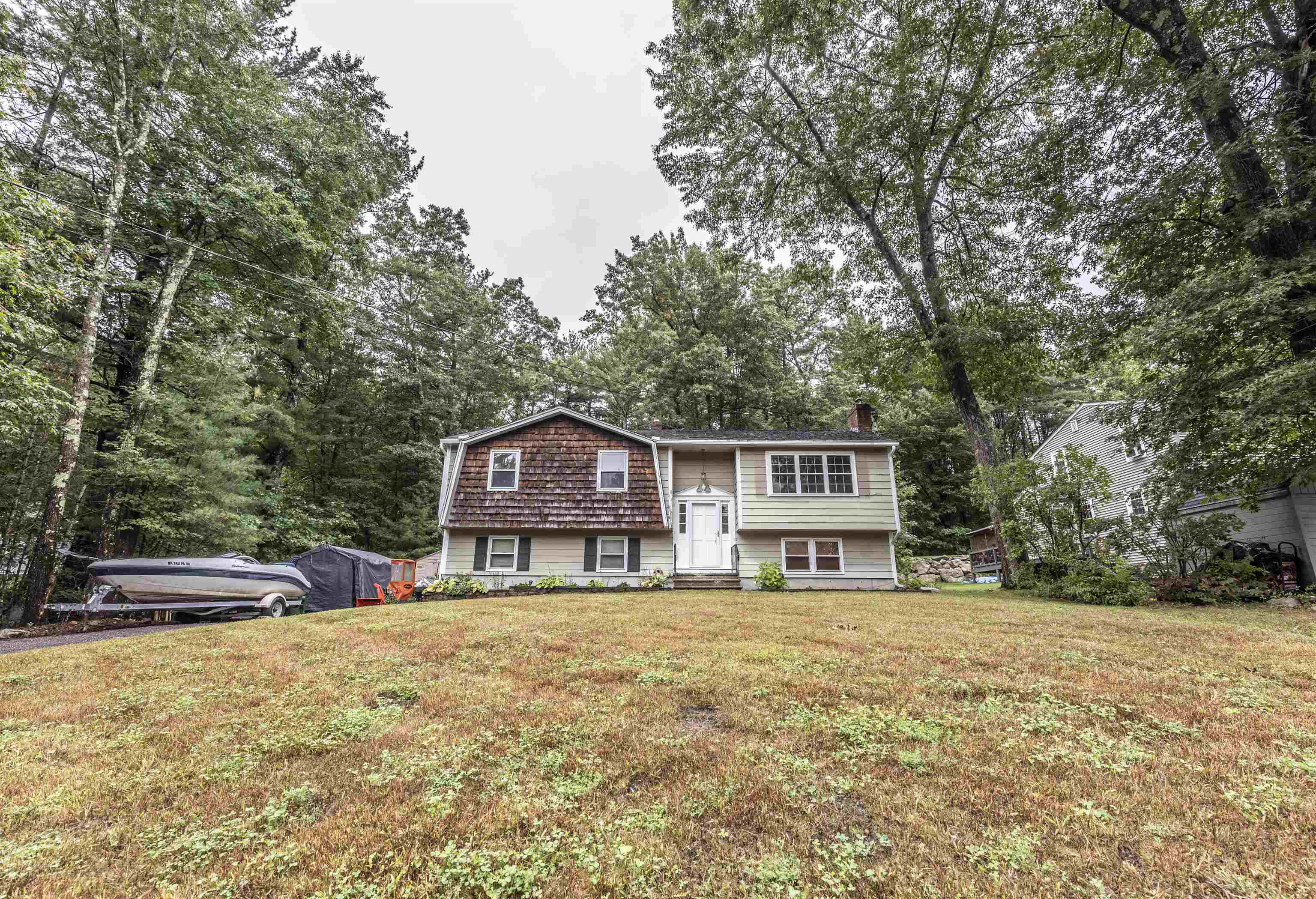 Property Photo: 17 Twilight Drive NH 03062