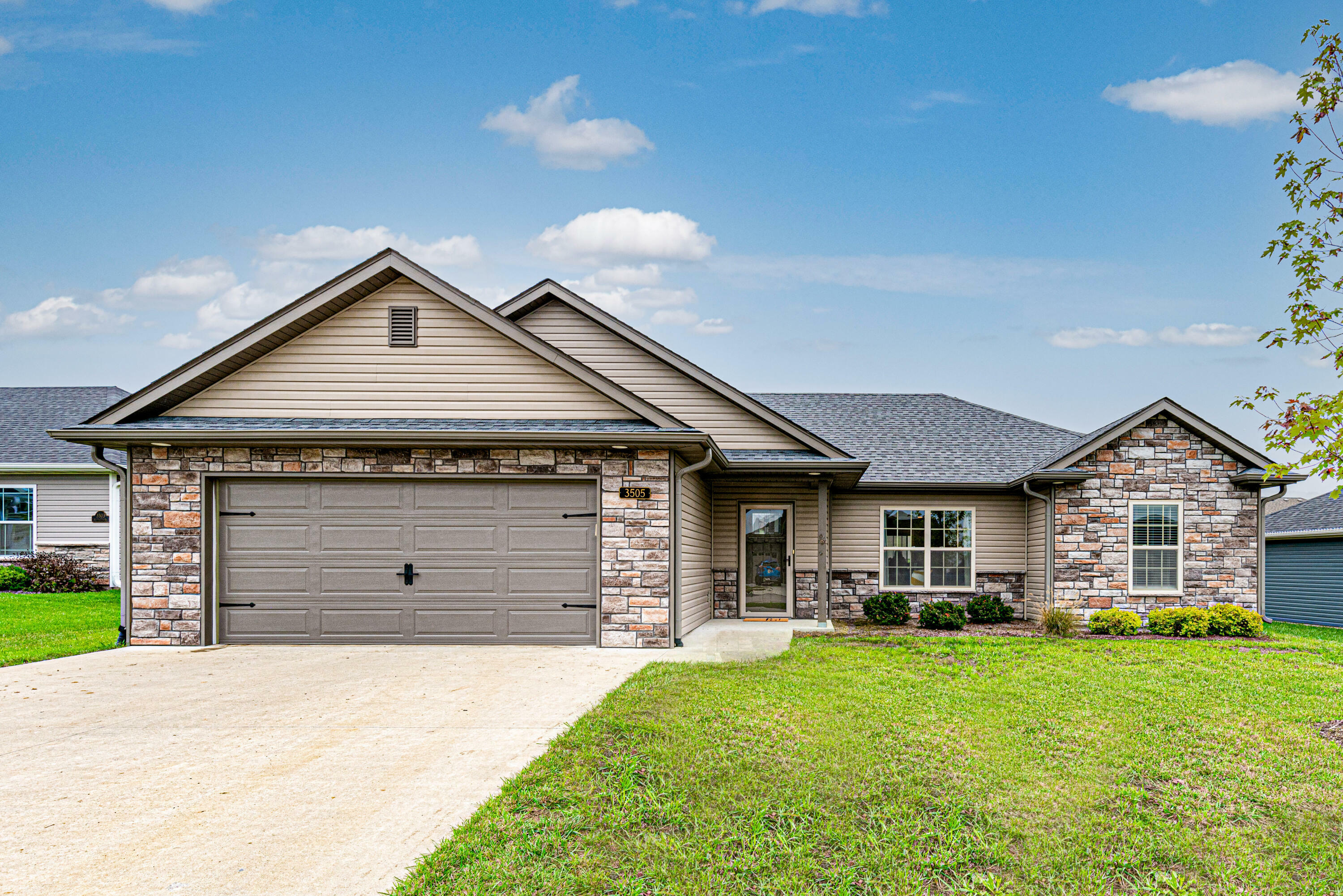 Property Photo:  3505 Yellowwood Dr  MO 65202 