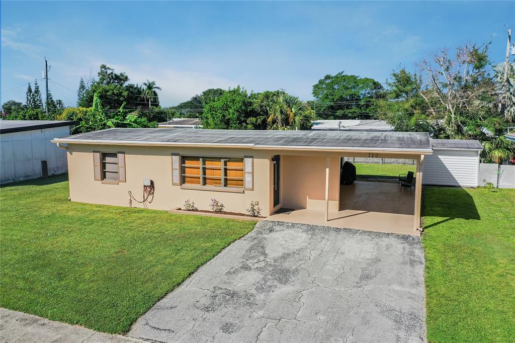 Property Photo:  720 Dalton Boulevard  FL 33952 