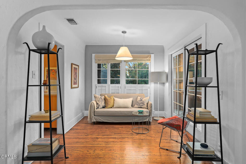 Property Photo: 805 Stratford Avenue CA 91030
