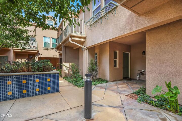 Property Photo: 11214 Snapdragon Street CA 93004