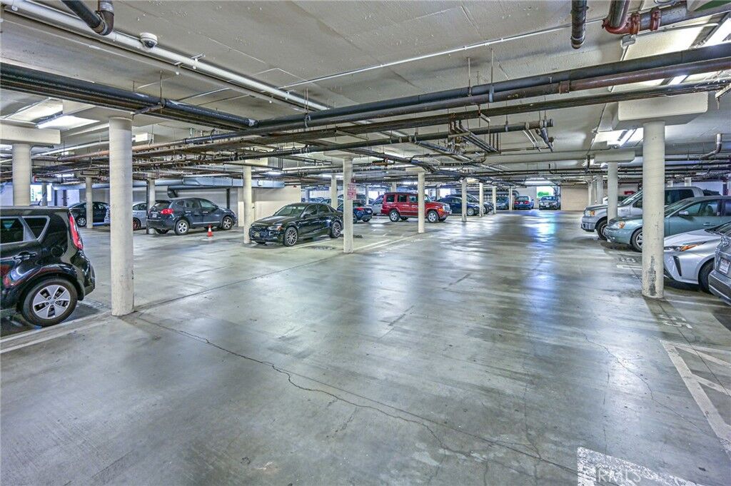 Property Photo: 3605 E Anaheim Street 315 CA 90804