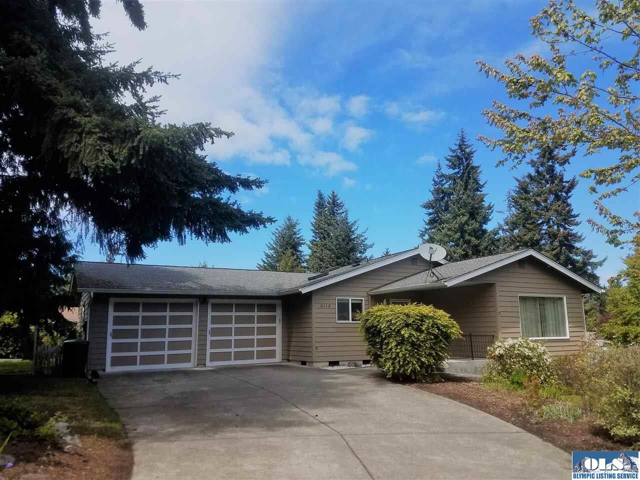 Property Photo: 2112 Driftwood Place WA 98363