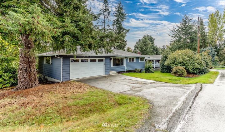 Property Photo: 25104 9th Avenue S WA 98198