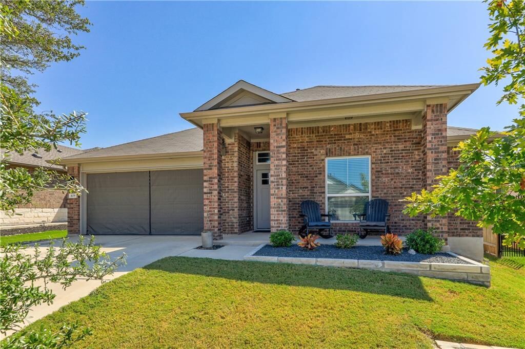 Property Photo: 408 Callahan Lane TX 78641