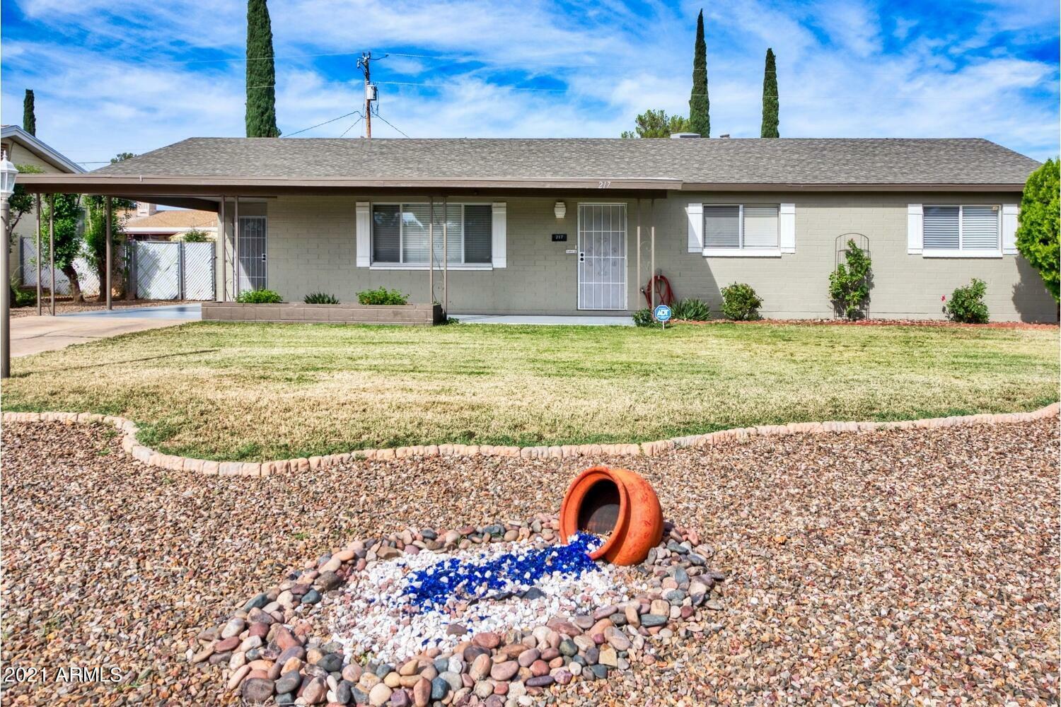 Property Photo: 217 E Martin Drive AZ 85635