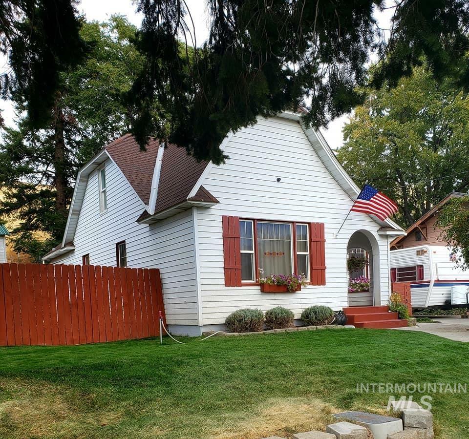 Property Photo:  1151 Main Street  WA 99347 