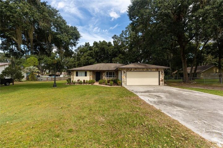 1543 W Socrum Loop Road  Lakeland FL 33810 photo
