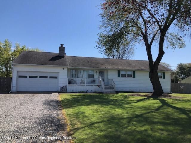 Property Photo:  8 Inman Road  NJ 08533 