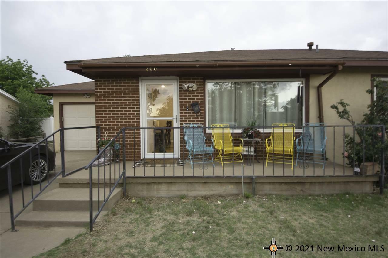 Property Photo: 200 Sandia NM 88101