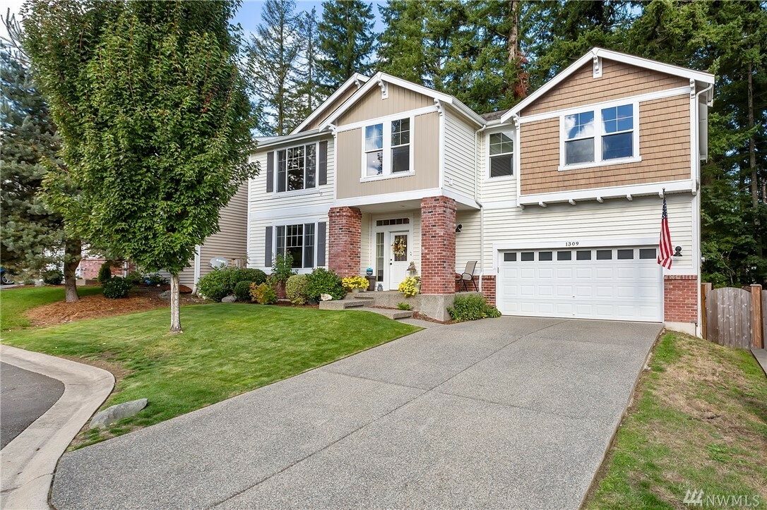 Property Photo:  1309 SE Koda Cir  WA 98366 