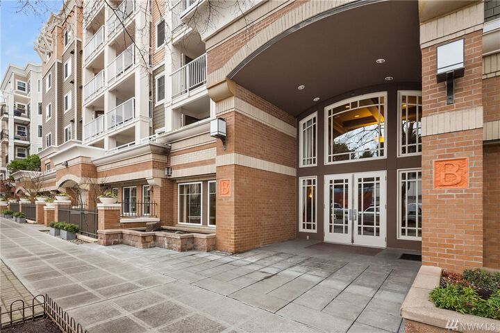 Property Photo:  1545 NW 57th St 314  WA 98107 