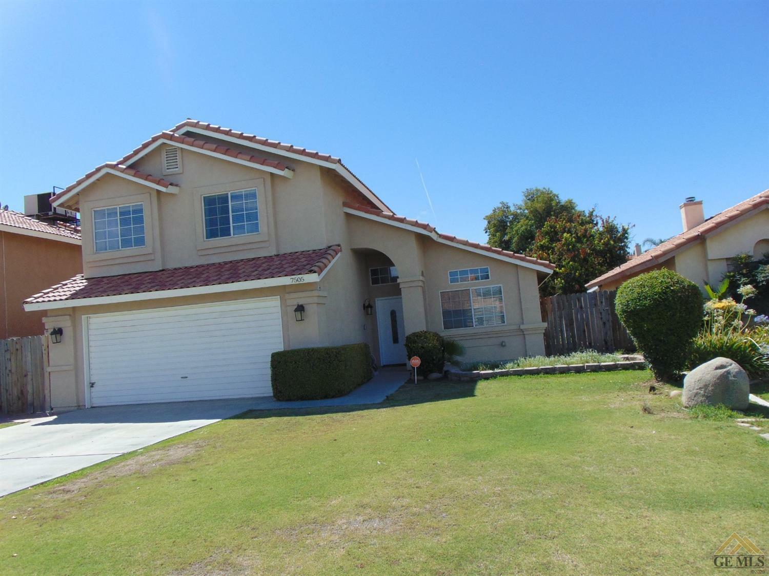 Property Photo:  7505 Canyon Clover Drive  CA 93313 