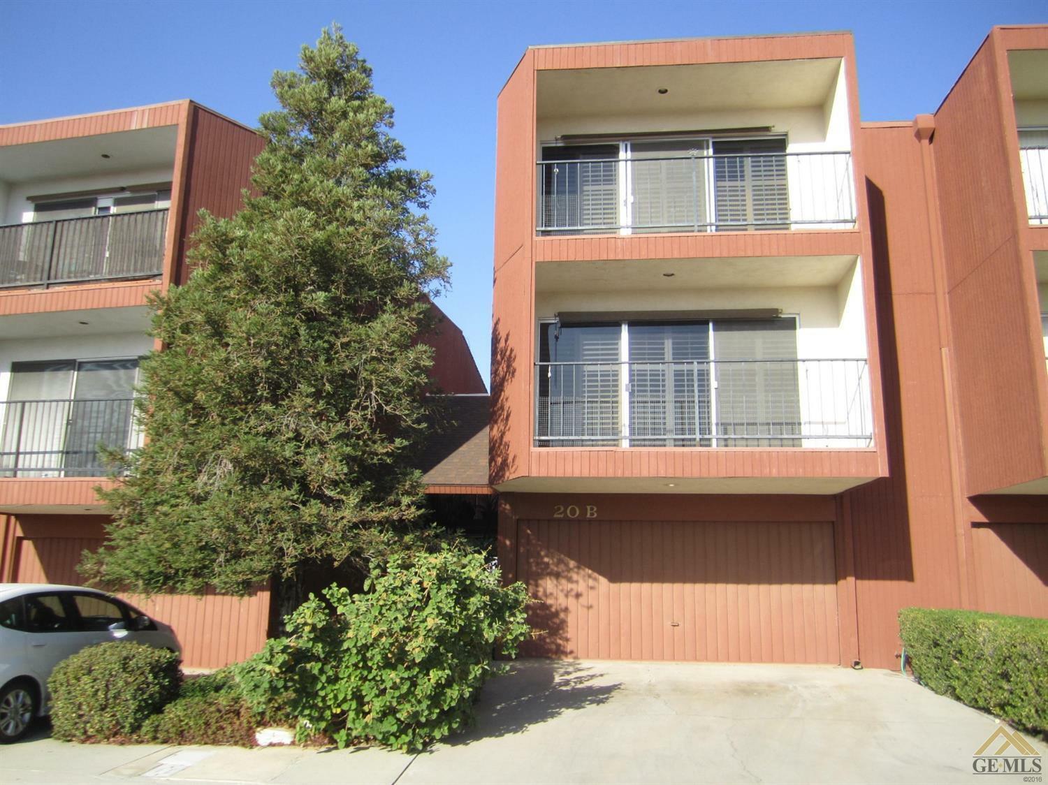 Property Photo:  4200 Boise Street 20B  CA 93306 