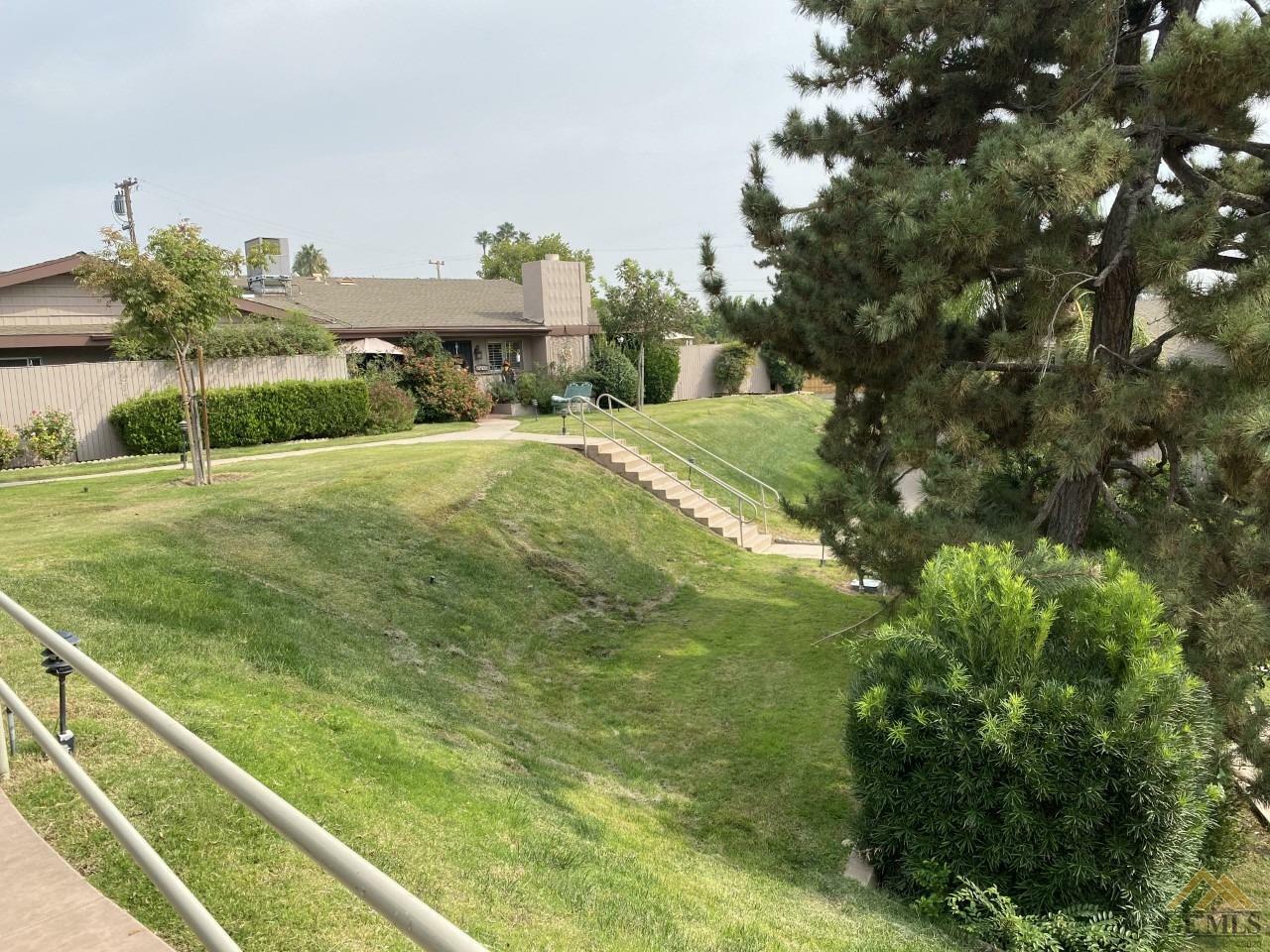 Property Photo:  2809 Summit Circle  CA 93306 