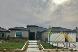 Property Photo:  7208 Bluetail Lane  CA 93312 