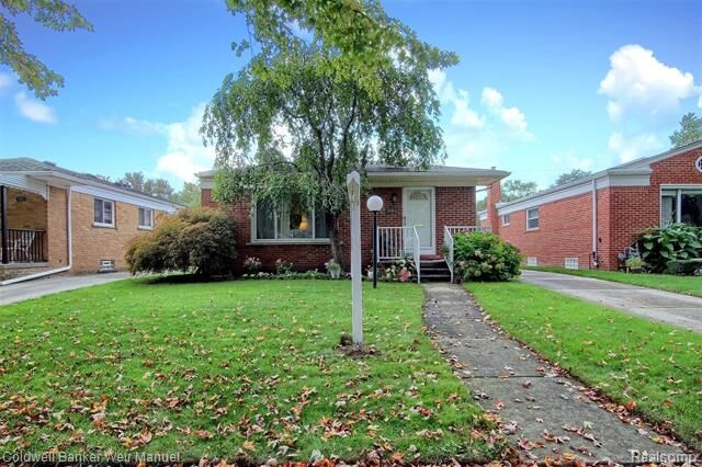 3946 Harding Street  Dearborn Heights MI 48125 photo