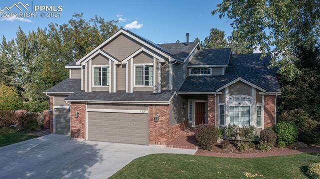 Property Photo:  135 Briarcrest Place  CO 80906 