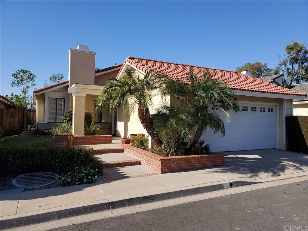 Property Photo: 18 Atlanta CA 92620