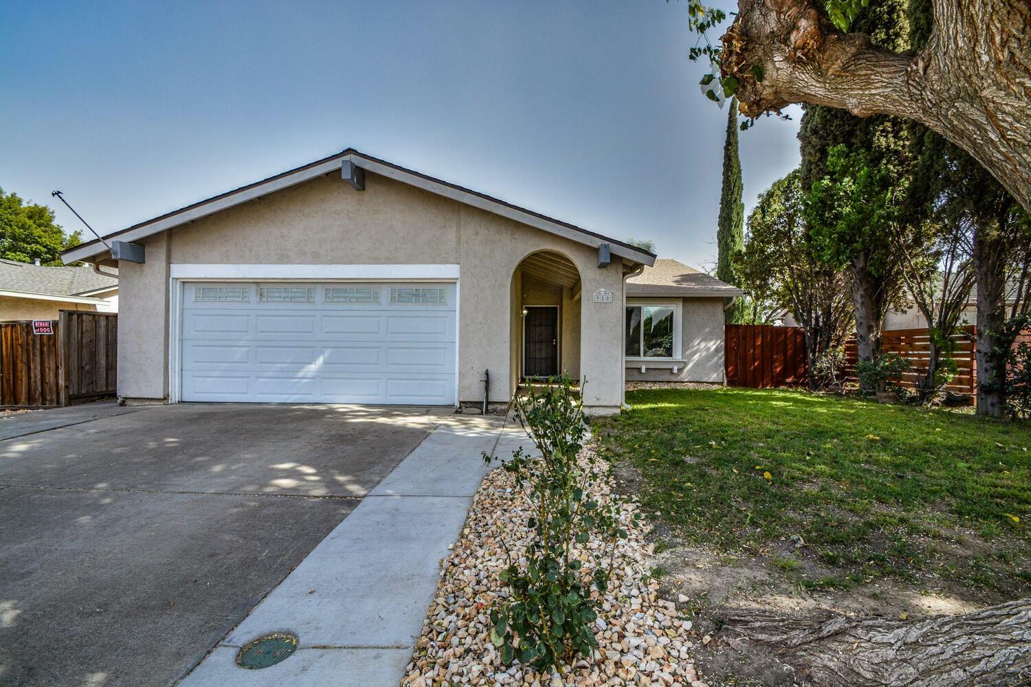 950 Sultana Drive  Tracy CA 95376 photo