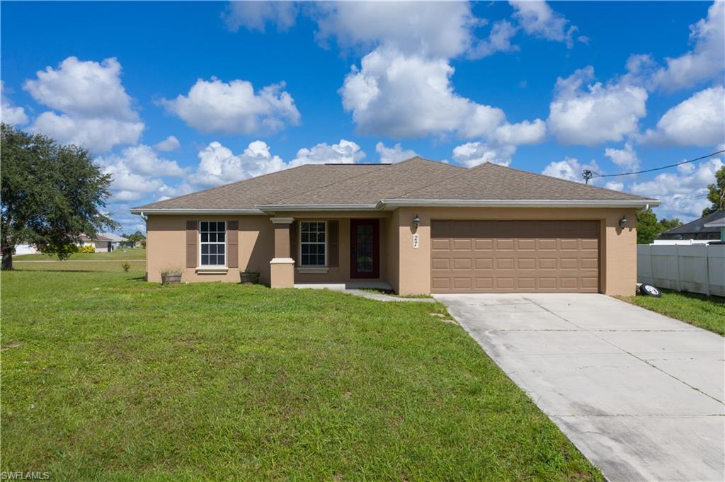 Property Photo: 27 NW 28th Terrace FL 33993