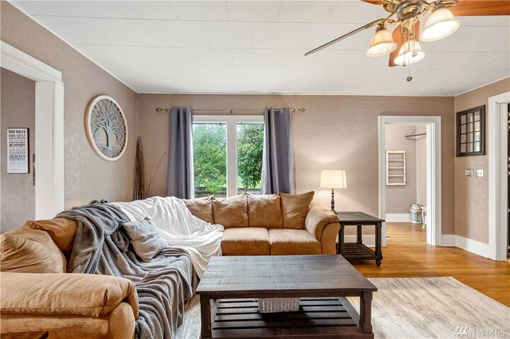 Property Photo: 847 W Marcy Ave WA 98563