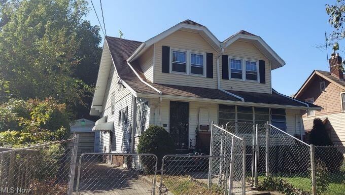 Property Photo:  962 Stadelman Avenue  OH 44320