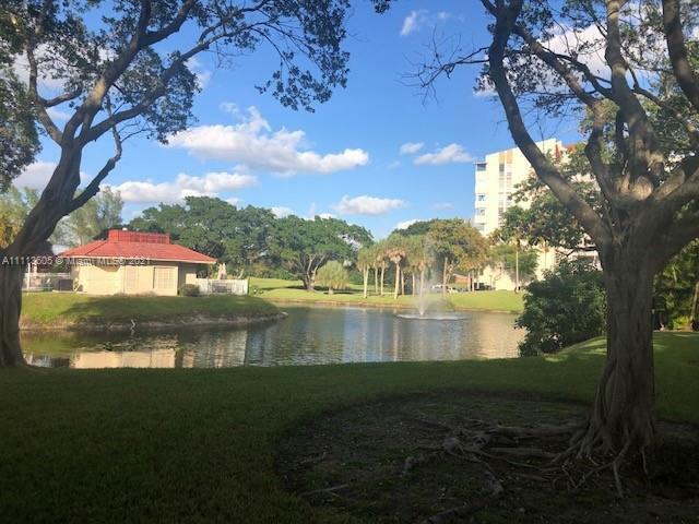 Property Photo:  7041 Environ Blvd 429  FL 33319 