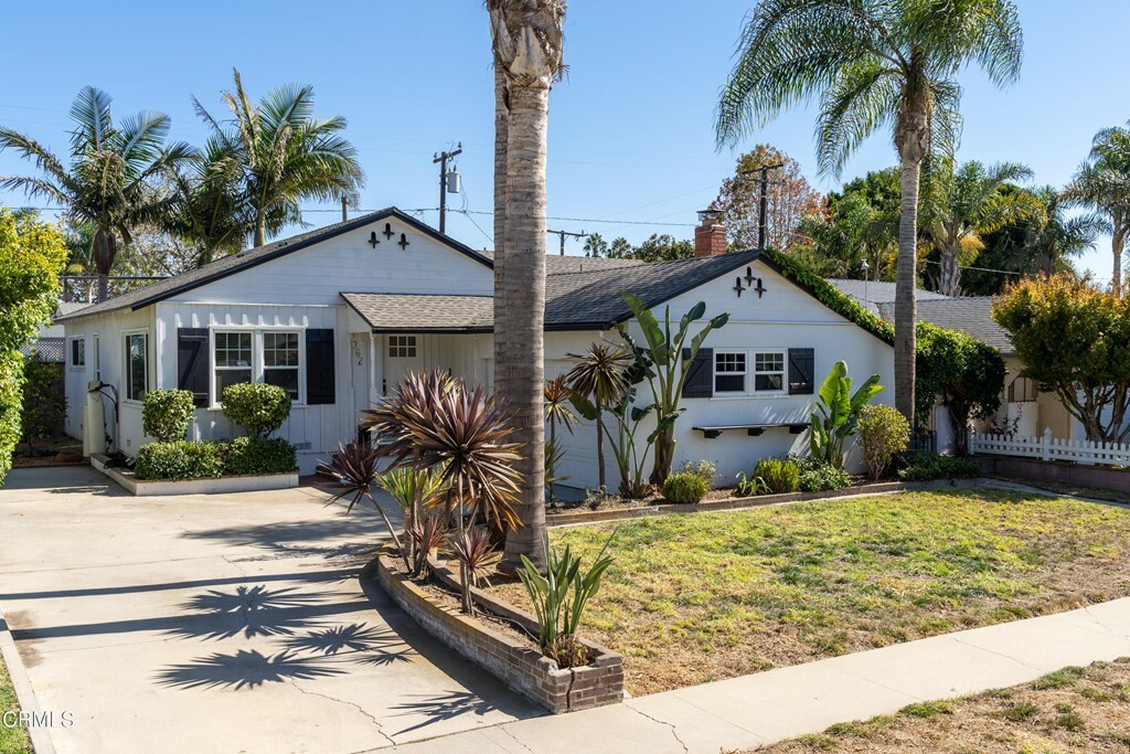 Property Photo:  362 Emma Avenue  CA 93003 