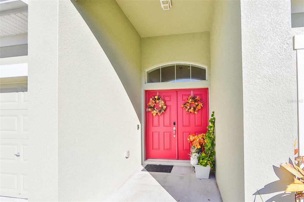 Property Photo: 11307 Tayport Loop FL 34654