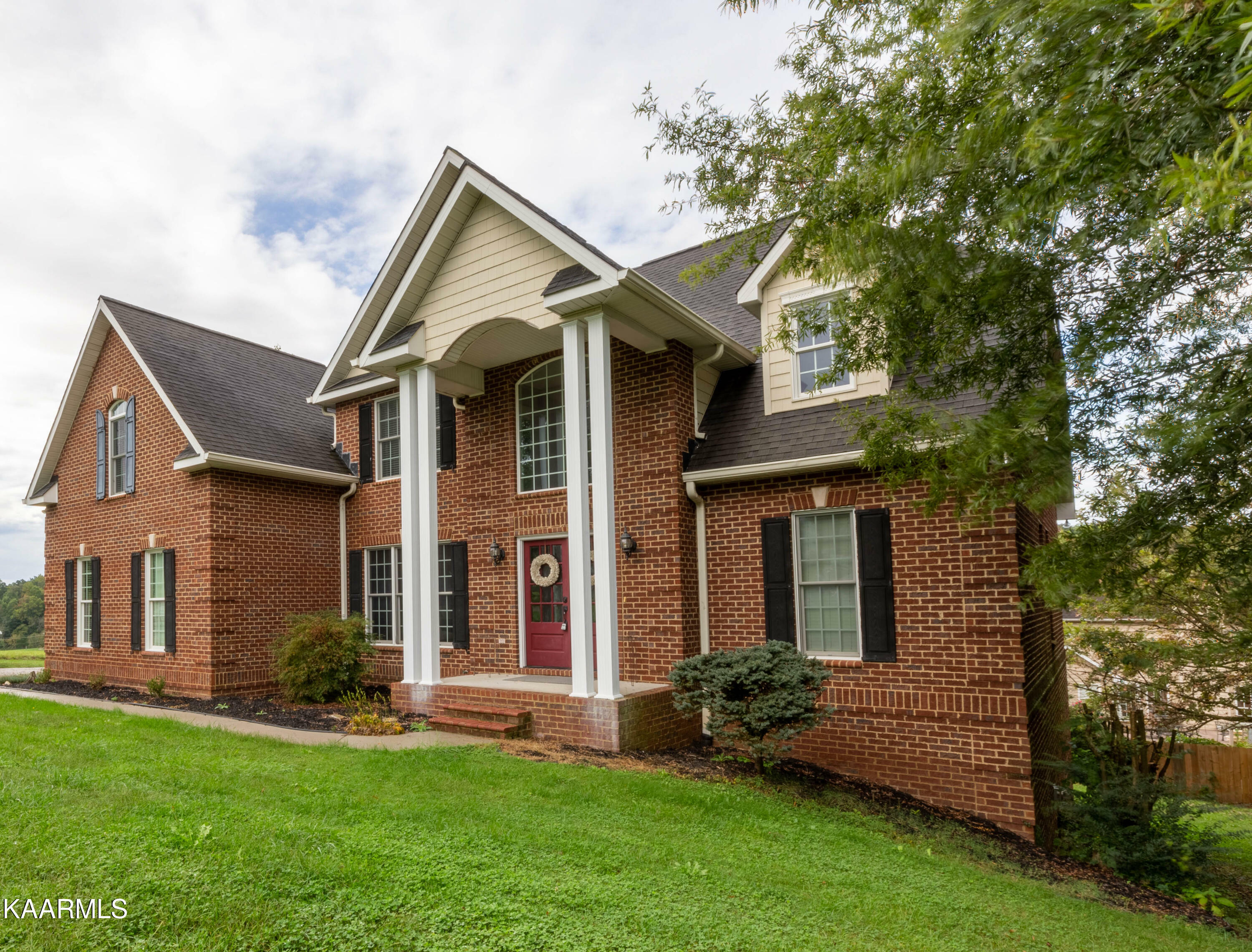 Property Photo: 7801 Statley Oaks Lane TN 37938