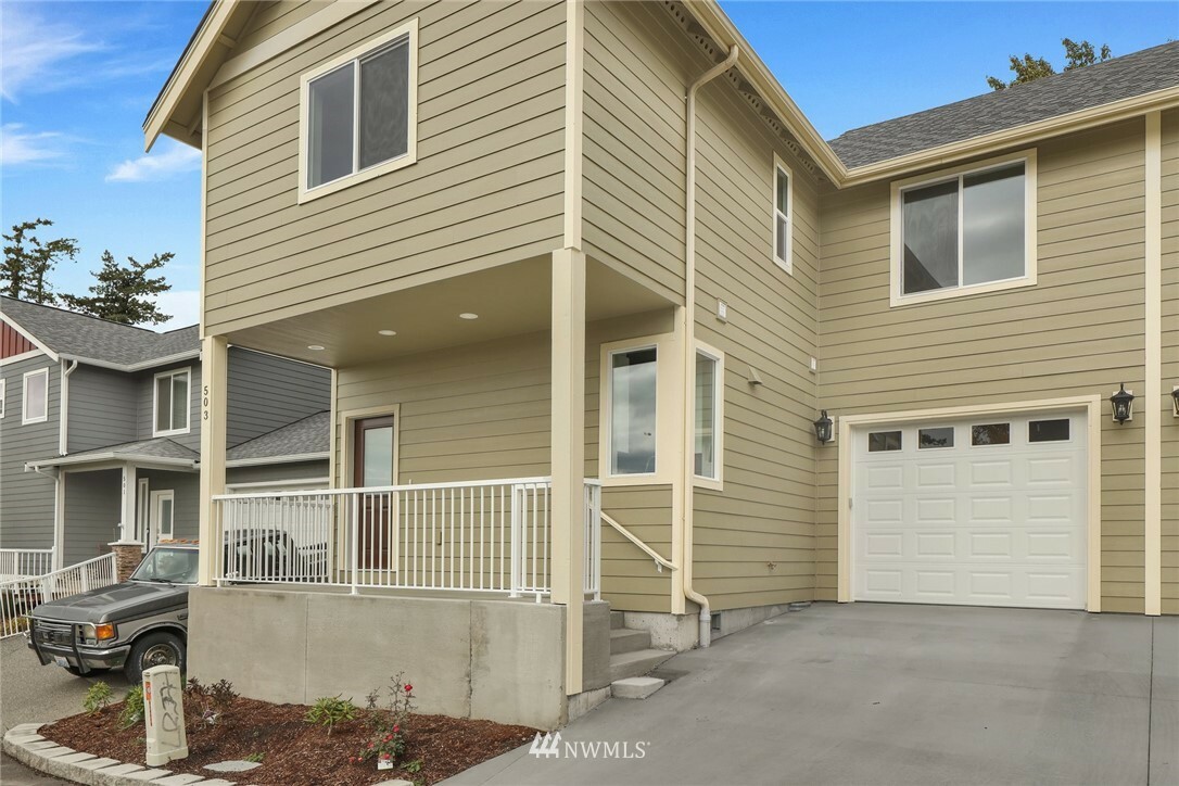 Property Photo: 503 Harman Way WA 98226