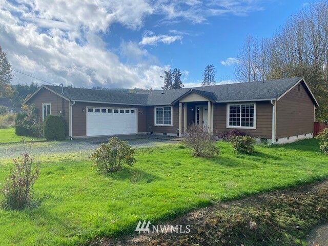 Property Photo: 811 B Street WA 98593
