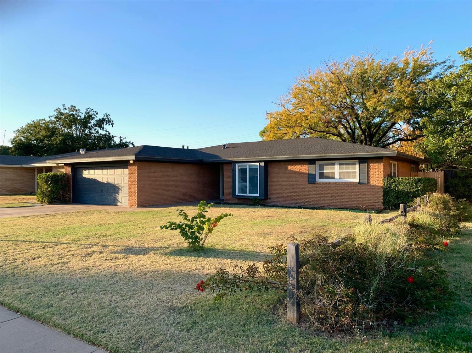 Property Photo:  5222 9th Street  TX 79416 