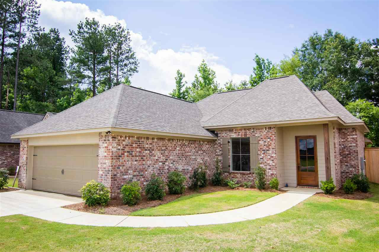 Property Photo:  105 St Croix Lane  MS 39110 