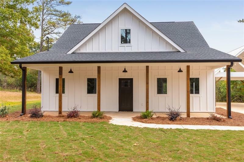 Property Photo: 372 Lowell Allen Road GA 30182