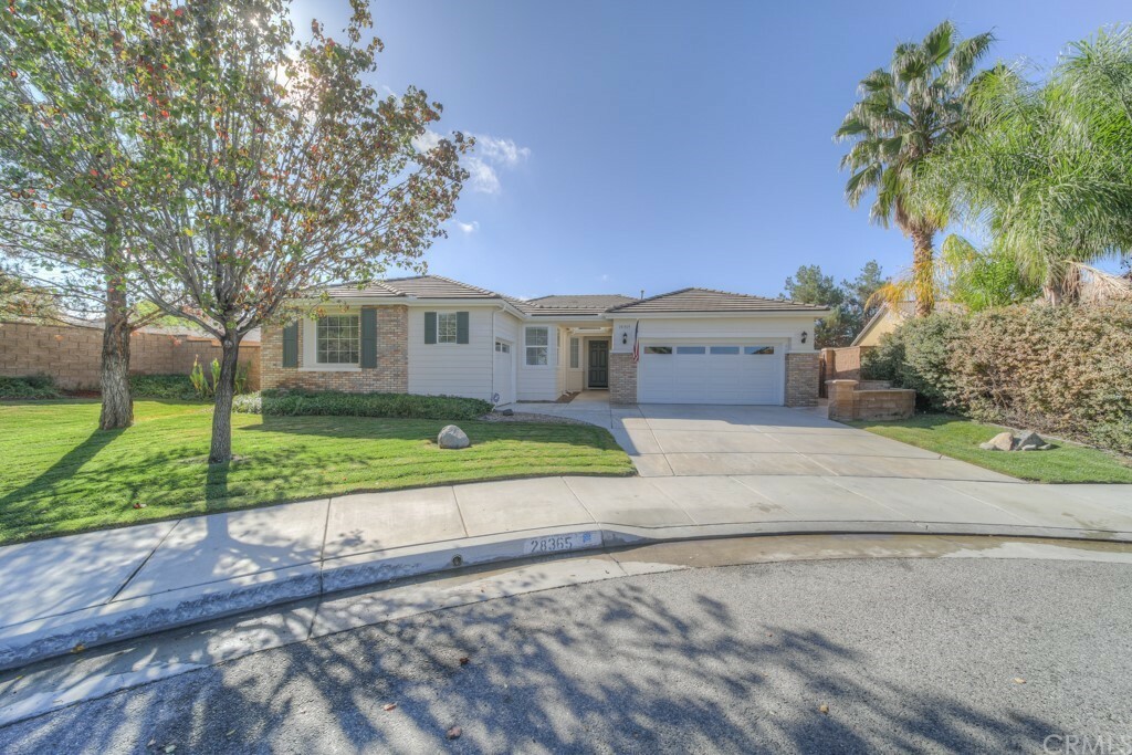 Property Photo:  28365 Little Lake Court  CA 92585 