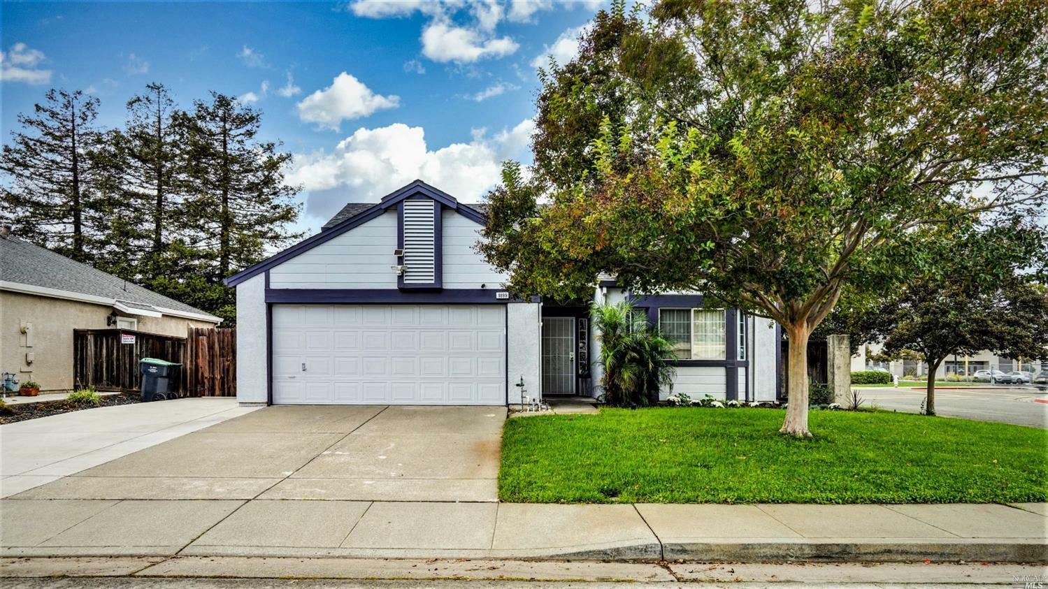 Property Photo:  1899 Blossom Court  CA 94533 