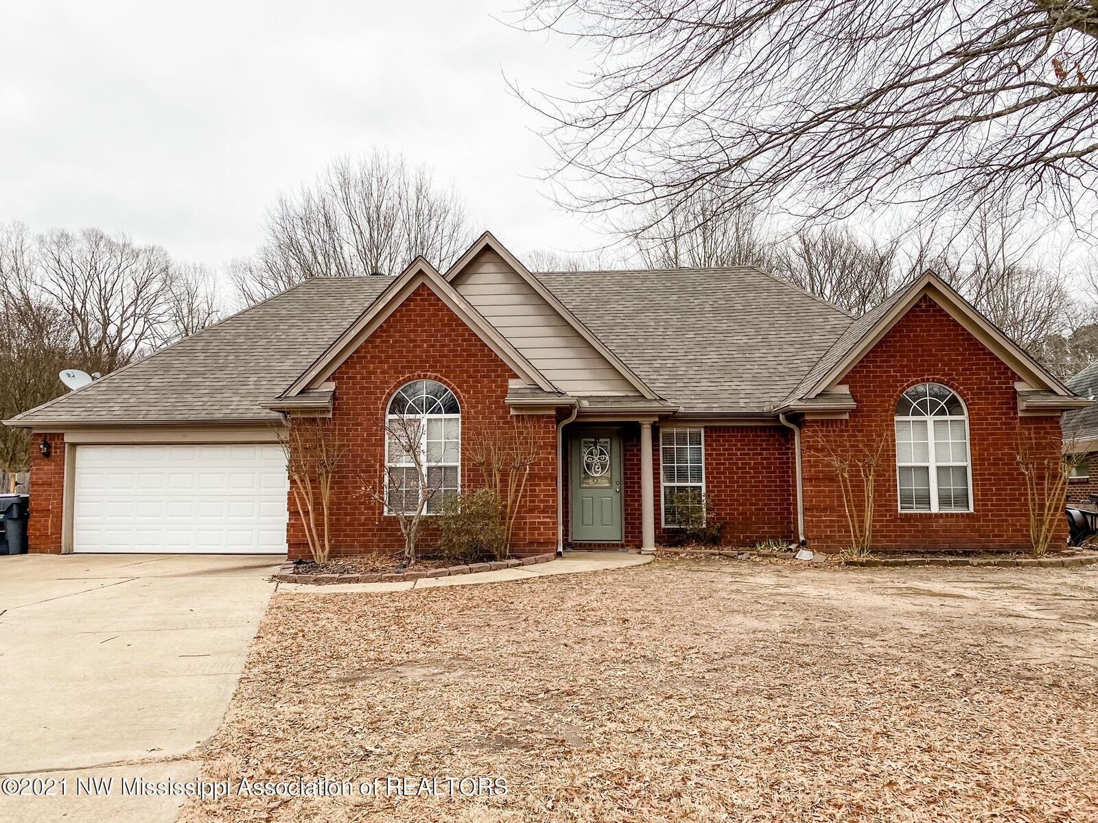 Property Photo:  3420 E Pendulum Drive  MS 38632 