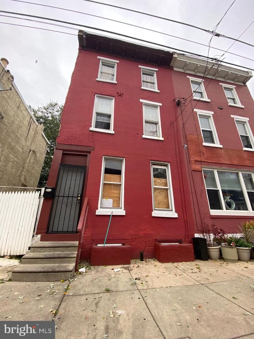 Property Photo: 44 E Collom Street PA 19144