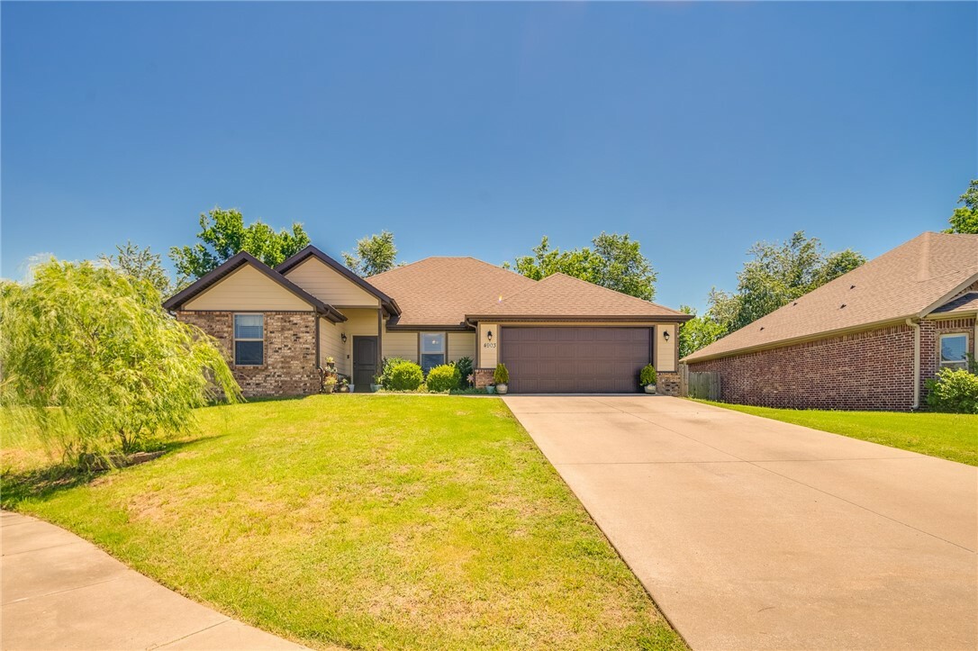 Property Photo:  4903 SW Energy Avenue  AR 72712 