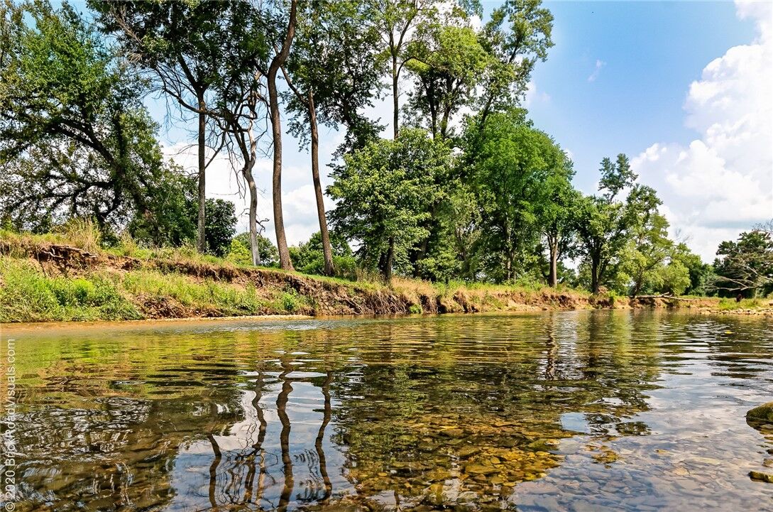 Property Photo:  11272 Stillhouse Springs  AR 72713