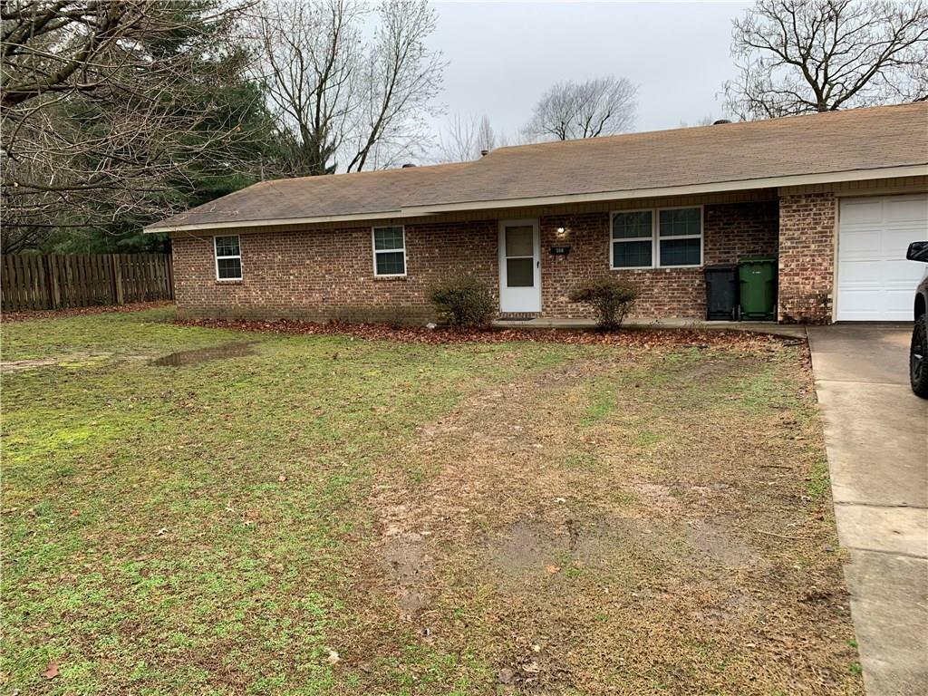 Property Photo:  506 S 15th Street  AR 72758 