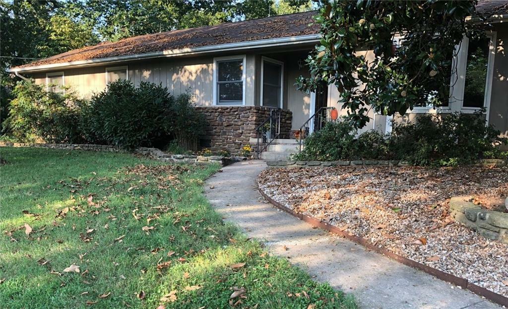 Property Photo:  13 Abbey Lane  AR 72715 