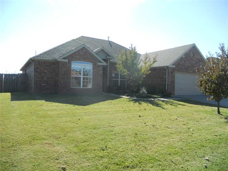 Property Photo: 2035 Willow Ridge Avenue AR 72764