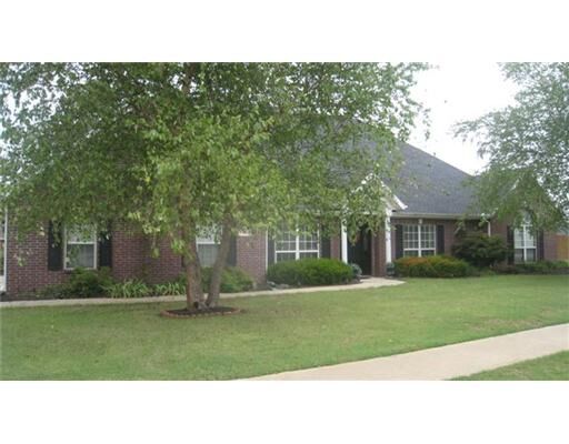 Property Photo: 5407 W Redbud Street AR 72758